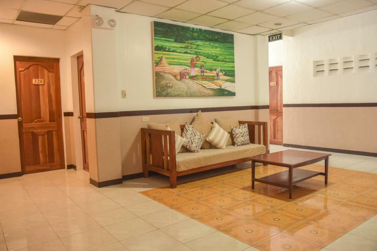 Tiptop Tower Suite Inn Dumaguete City Esterno foto